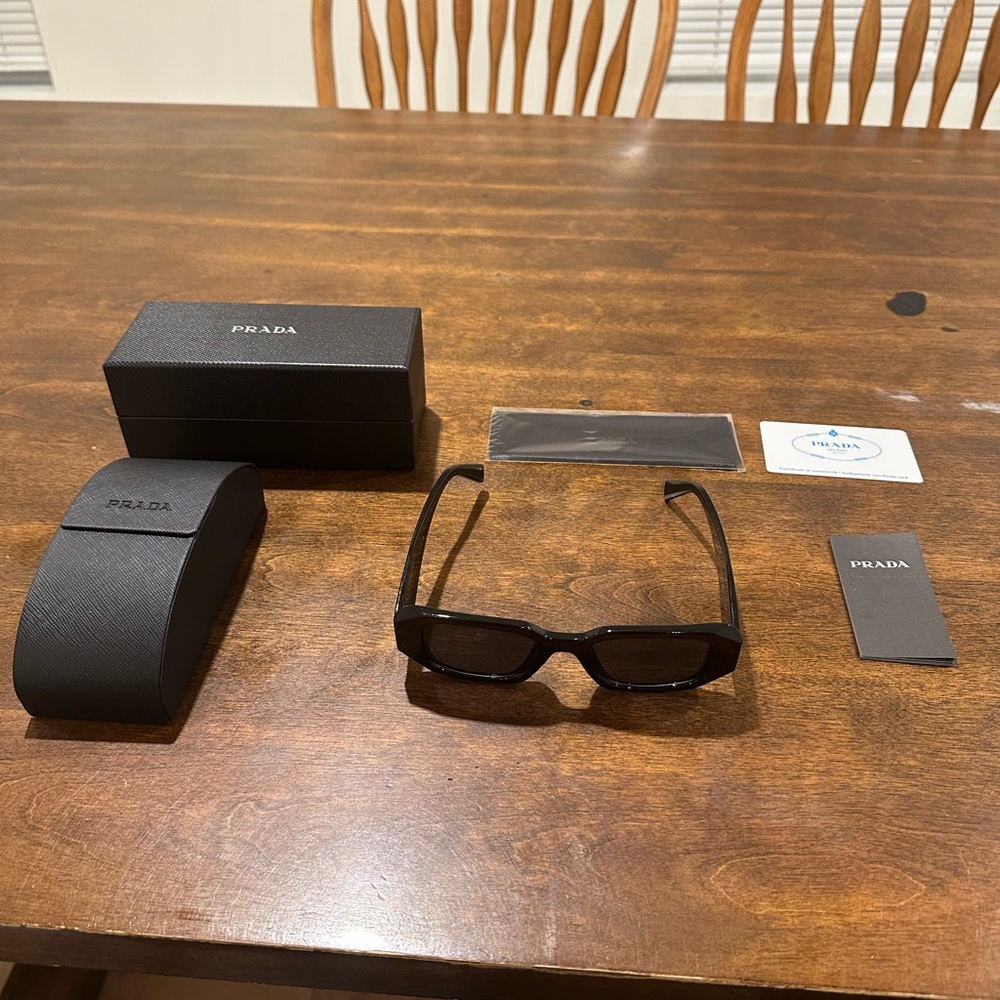 COPY - Black prada sunglasses
